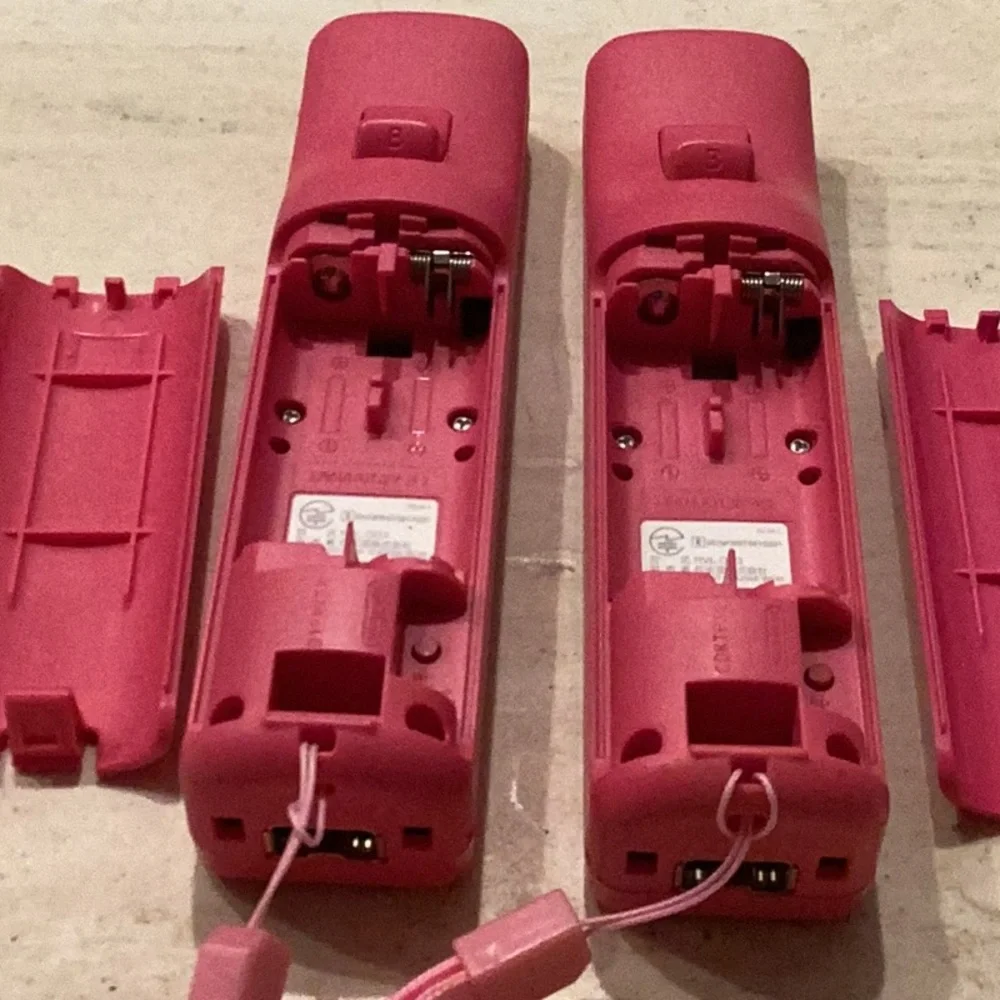 Nintendo Wii Remotes Controller OEM Lot Of 2 Pink Remote Authentic
